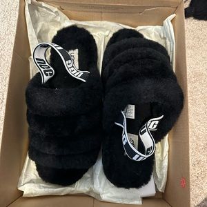 Black Ugg Slippers
